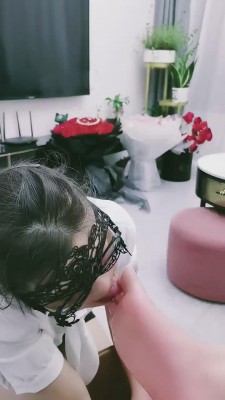 【清见】女奴伺候洗脚跪舔 bf11324