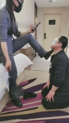【Alice女王】白领耳光专场抽贱狗 bf9839
