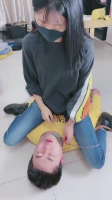 【美离子】奴性超重的狗跑来受虐 bf9125