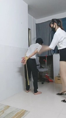 【美娜格格】身高差-长腿S袜子塞嘴暴力虐打 bf24204