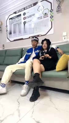 【狗哥】近距离情侣主羞辱绿帽场 bf28512