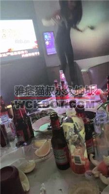 【女仆店S】圈内聚会玩SM游戏【完整版】 bf34987