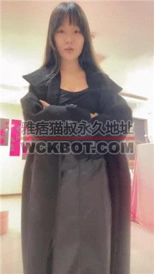 【素人挖掘机】开发170素人-强迫ATM花钱买袜子/吃船袜/骑马踩踏 bf38717